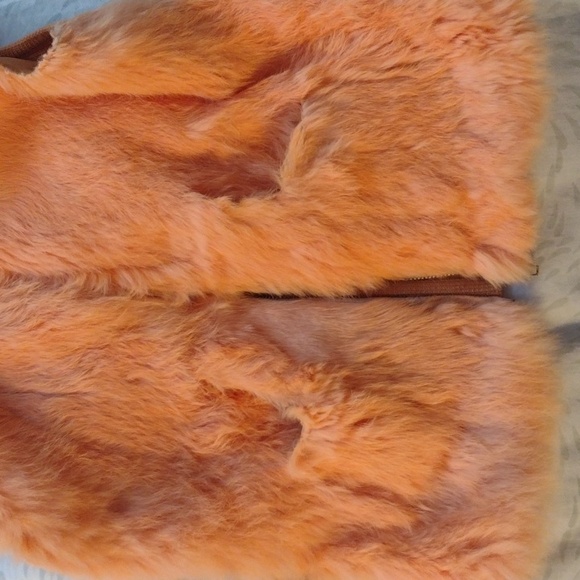 Rabbit Fur Vest in Orange XS - Picture 5 of 5
